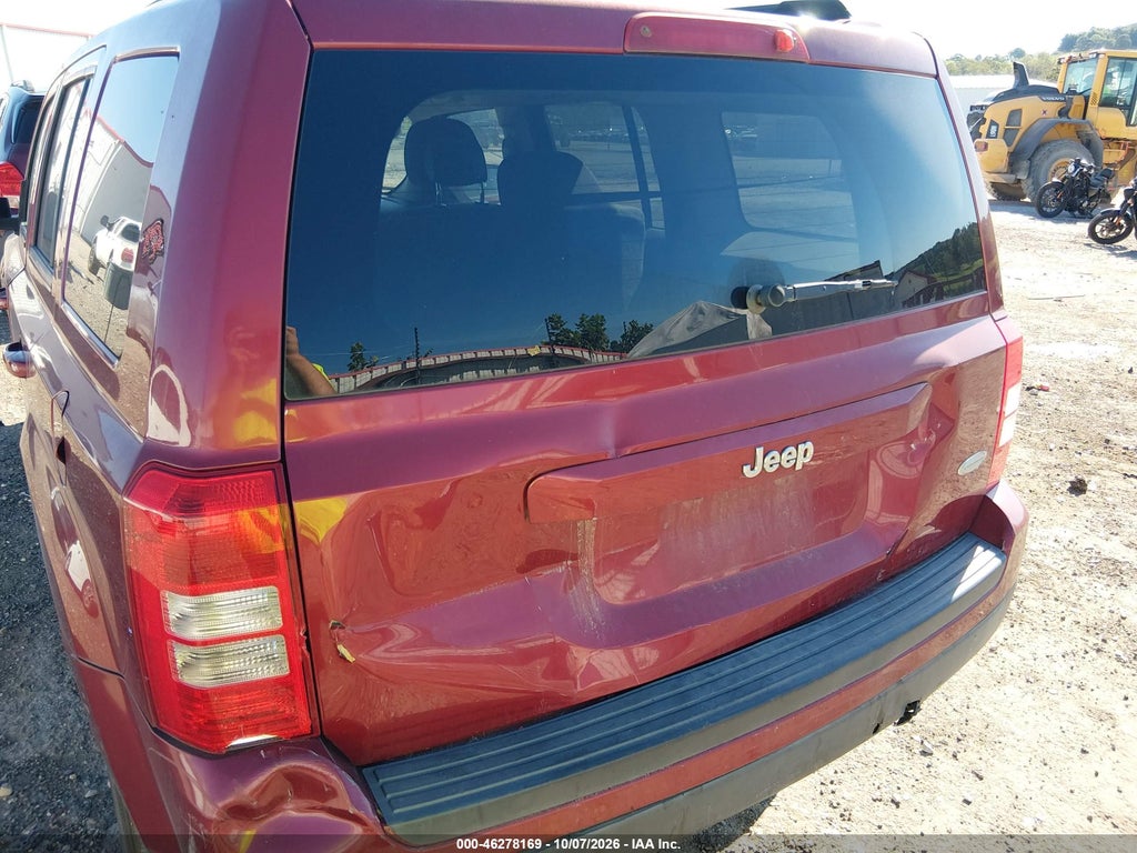 2012 Jeep Patriot Latitude photo 6