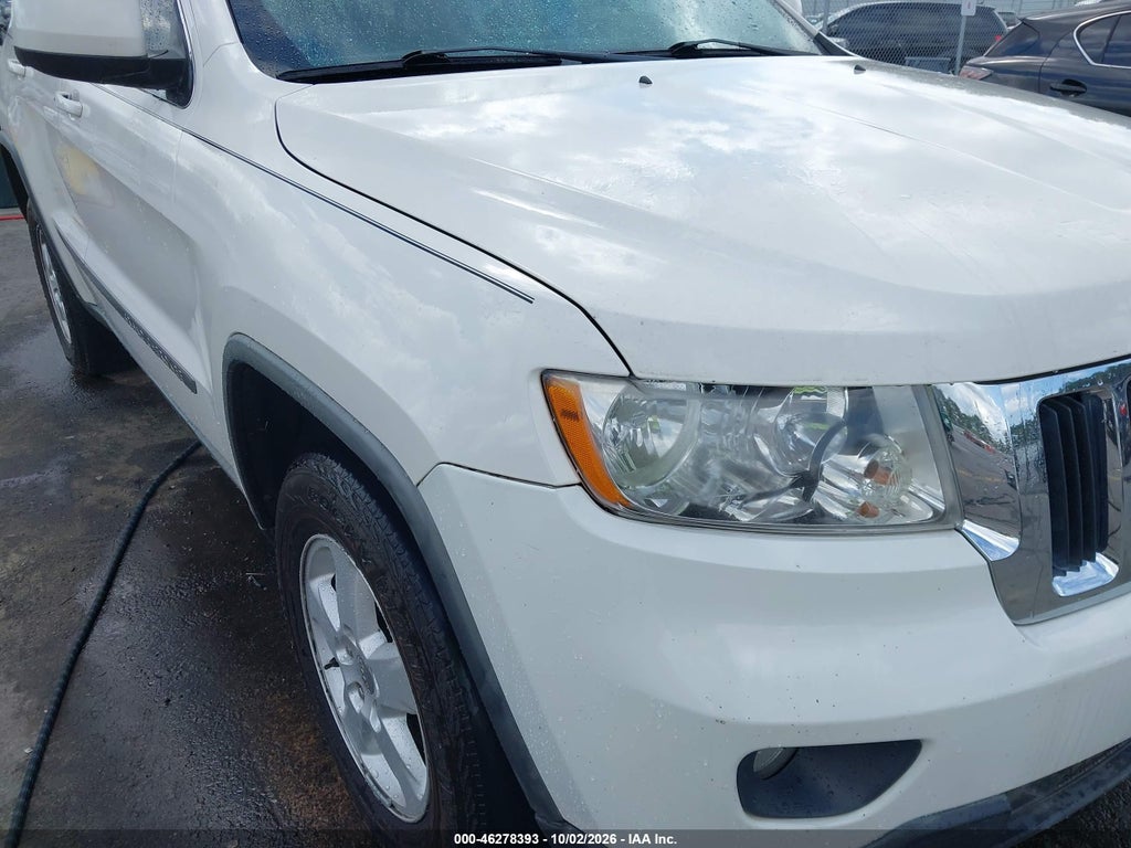 2012 Jeep Grand Cherokee Laredo photo 6