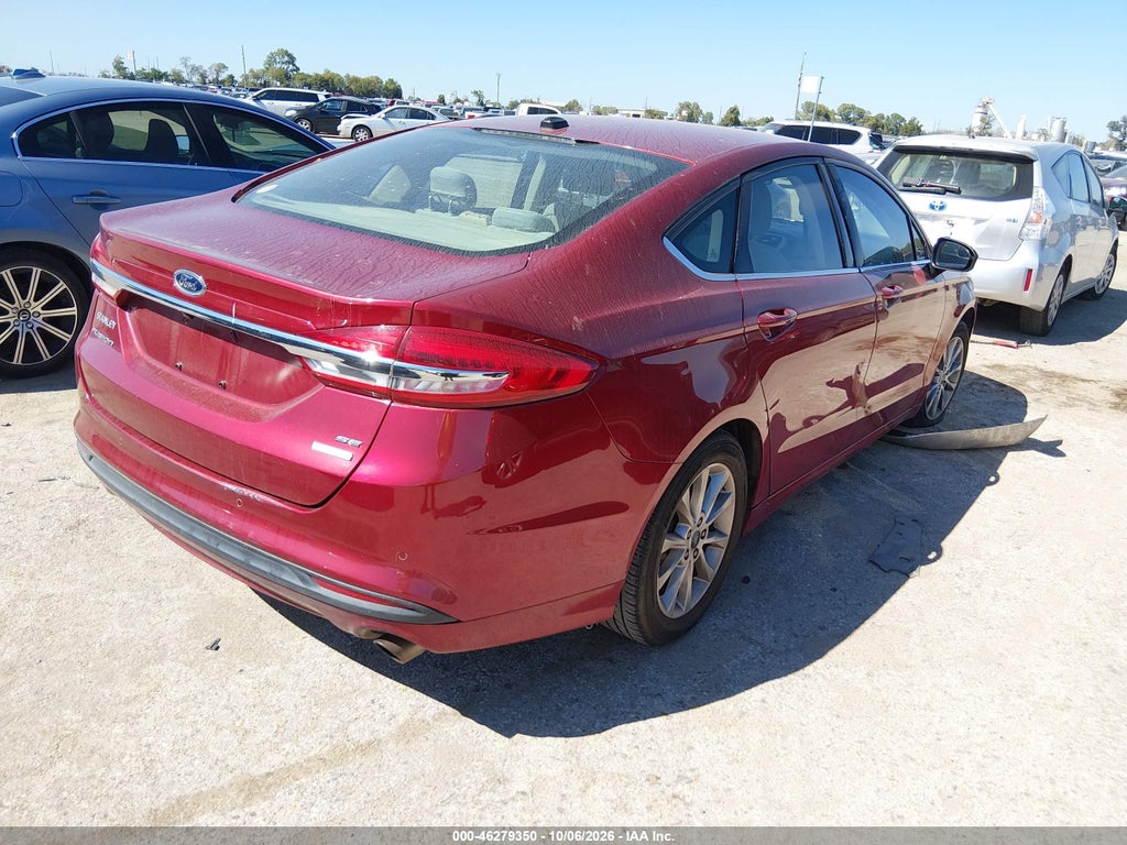 2017 Ford Fusion SE photo 4