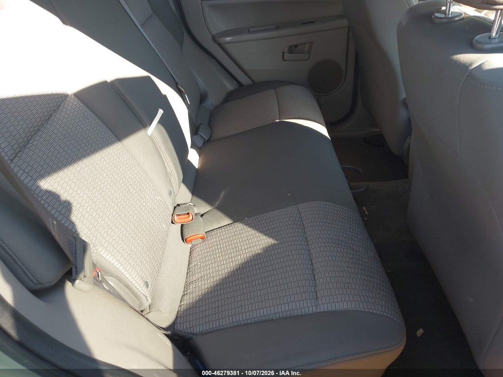 2008 Jeep Grand Cherokee Laredo photo 8