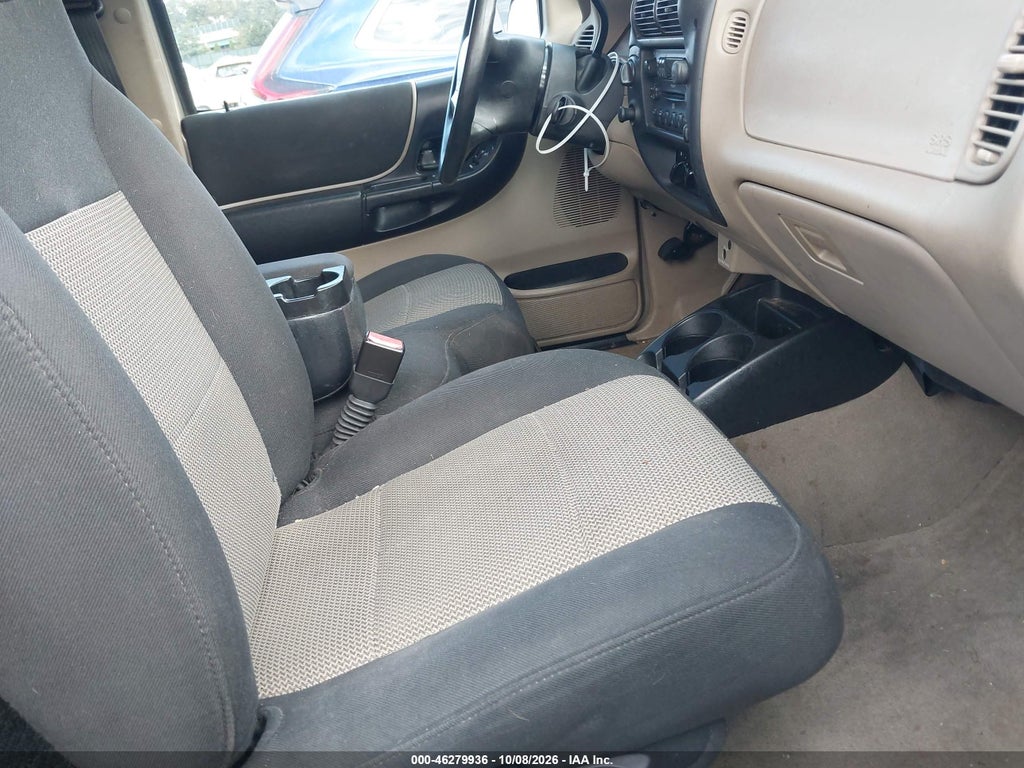 2003 Ford Ranger XLT photo 5