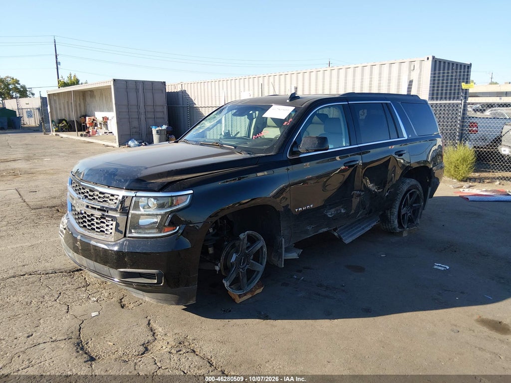 2018 Chevrolet Tahoe LT photo 2