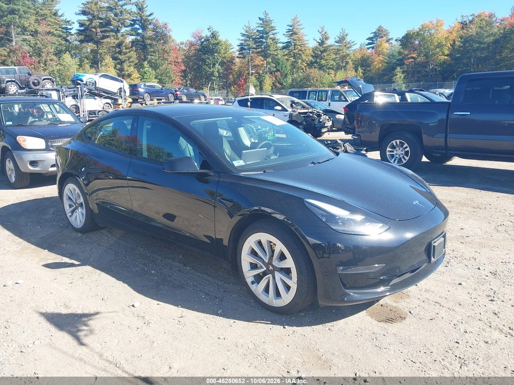 TESLA MODEL 3 2021
