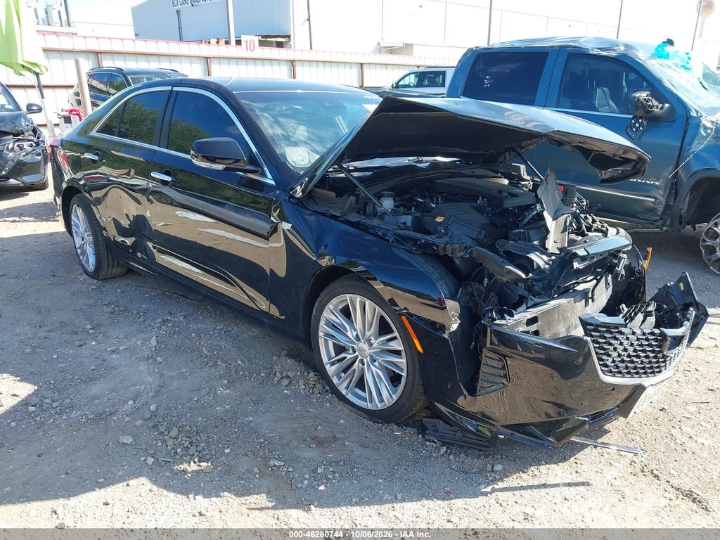 CADILLAC CT4 2026