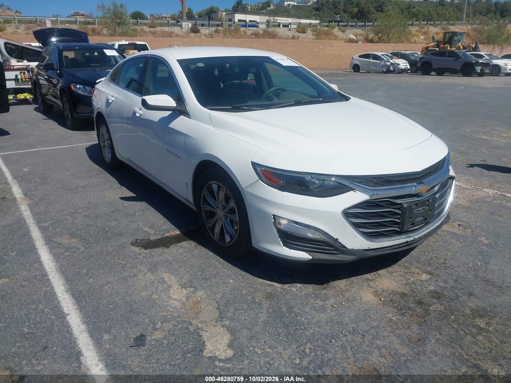 2020 Chevrolet Malibu FWD LT photo 1