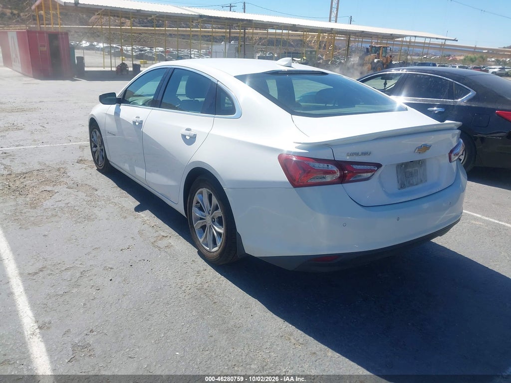 2020 Chevrolet Malibu FWD LT photo 3