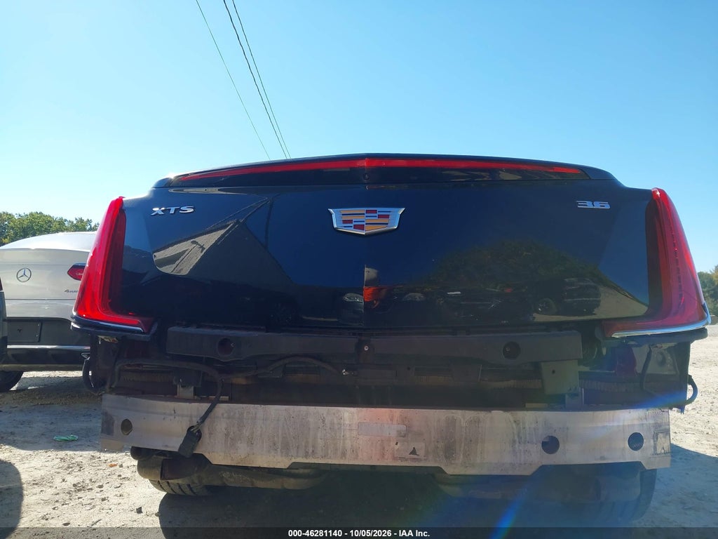 2019 Cadillac XTS Luxury photo 6
