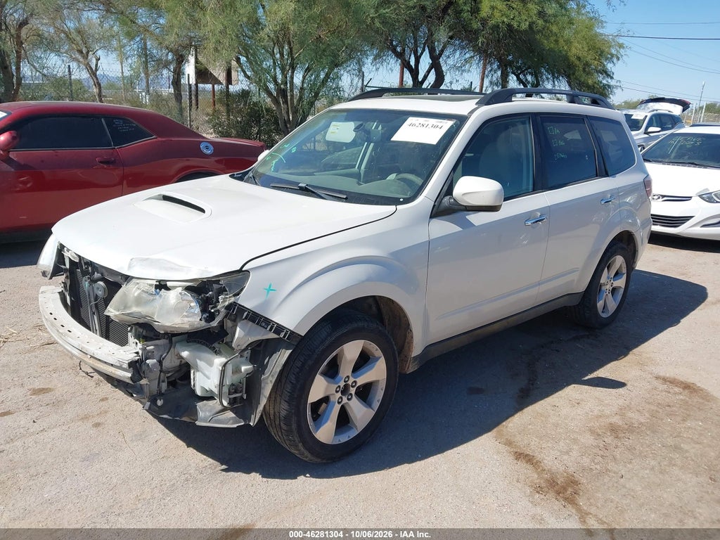 2010 Subaru Forester 2.5XT Premium photo 2
