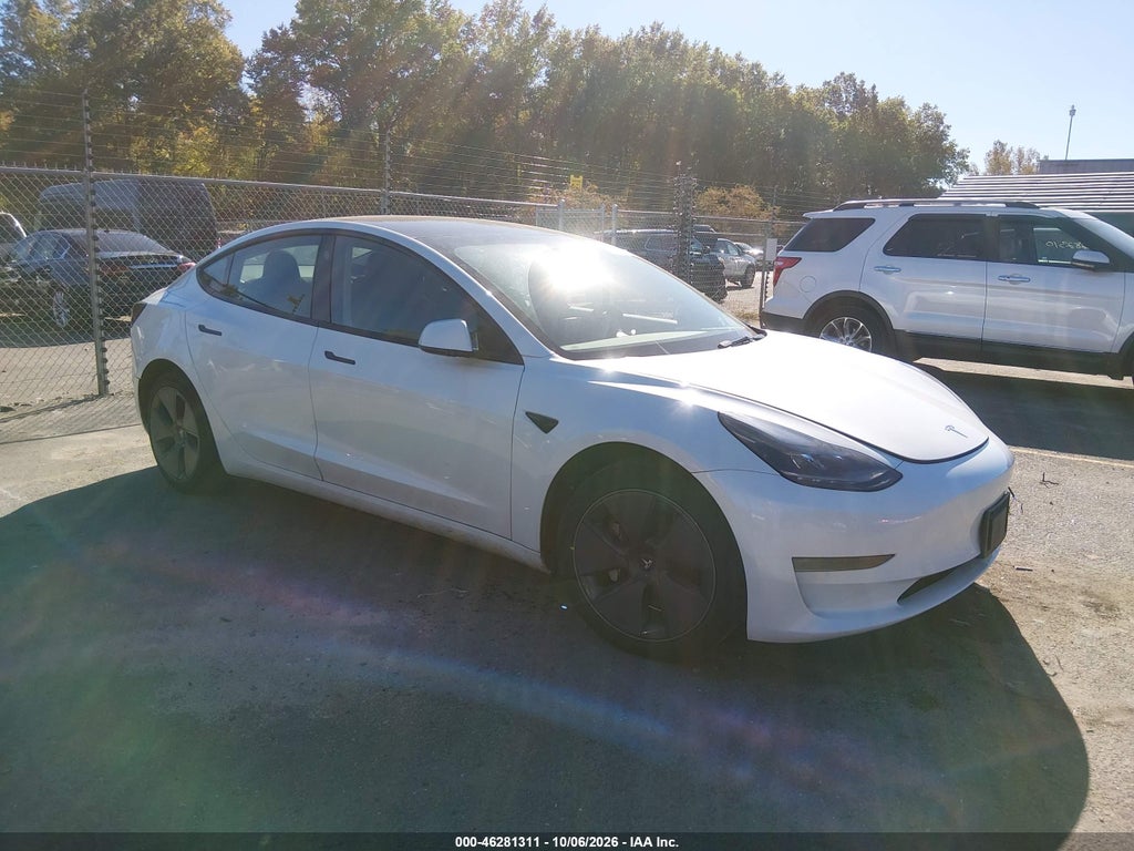 TESLA MODEL 3 2023