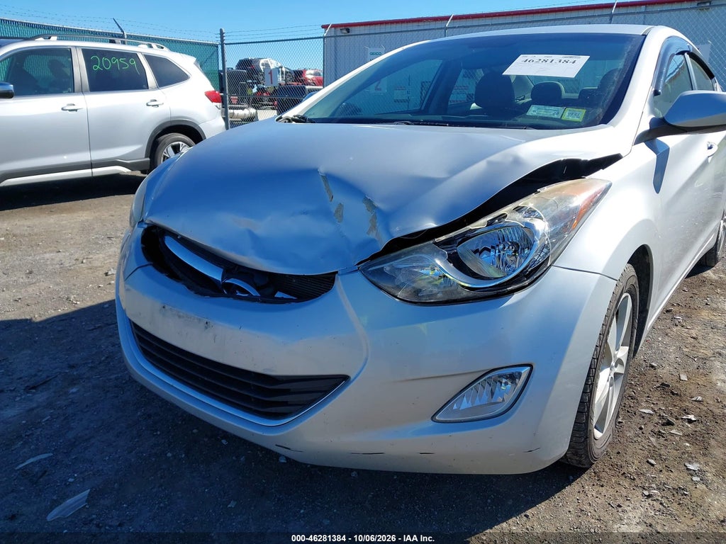 2012 Hyundai Elantra GLS photo 6