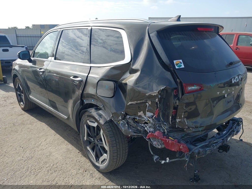 2024 Kia Telluride S photo 3
