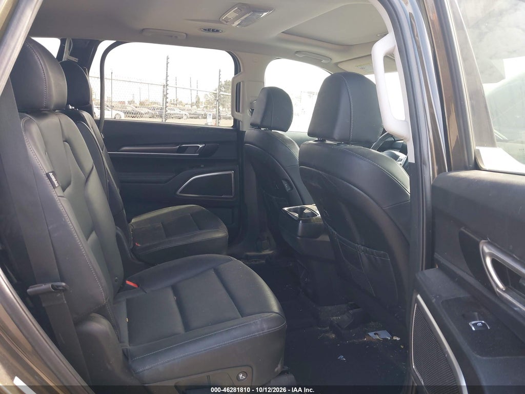 2024 Kia Telluride S photo 8