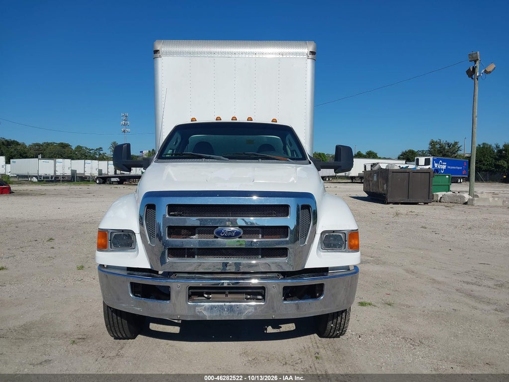 2012 Ford F-650 GAS XL/XLT photo 12