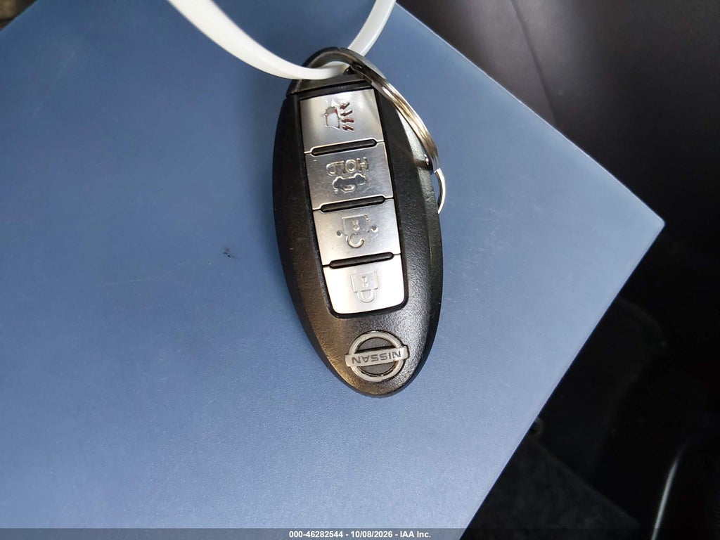 2016 Nissan Sentra SV photo 11