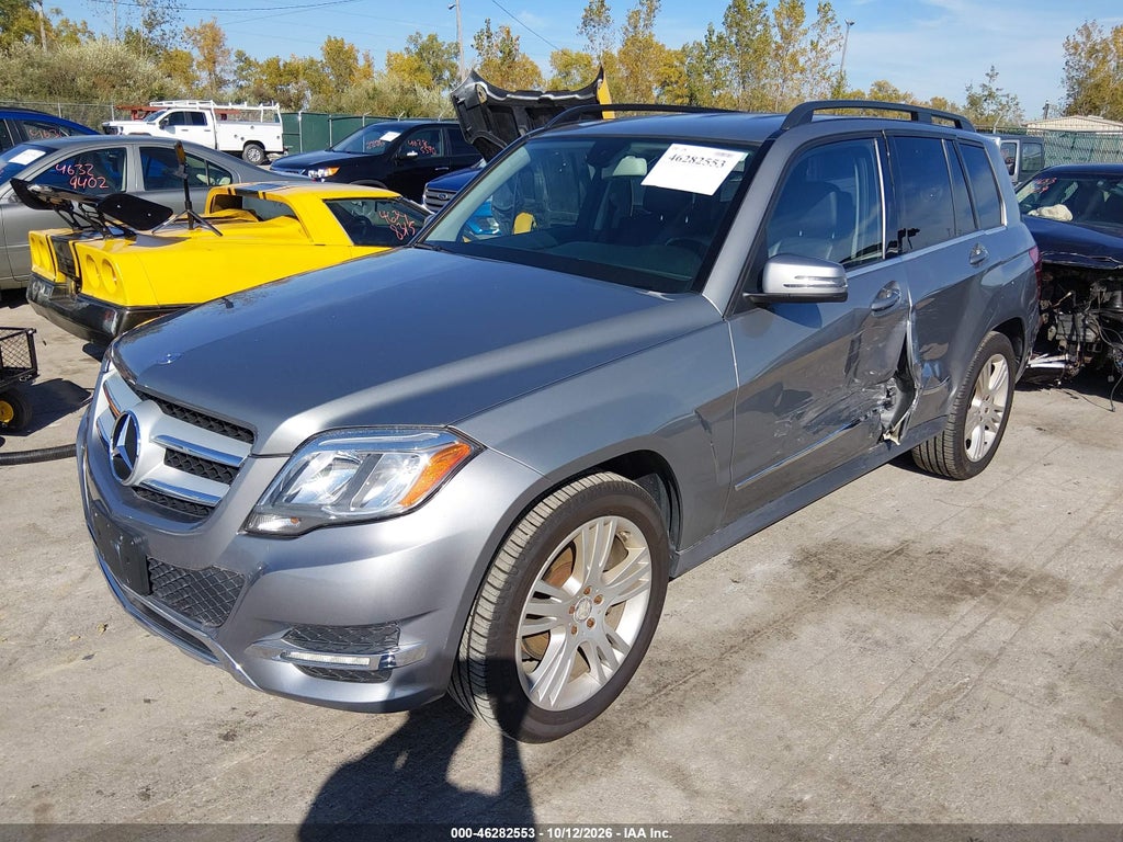 2013 Mercedes-Benz GLK 350 4MATIC photo 2