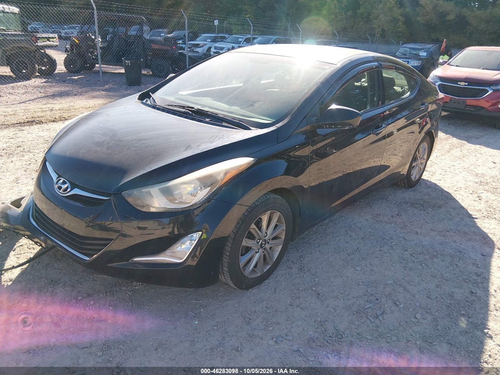 2014 Hyundai Elantra SE photo 2