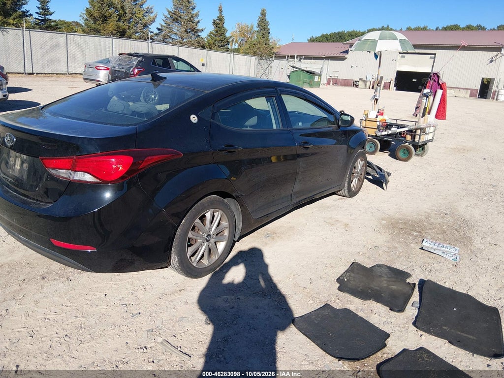 2014 Hyundai Elantra SE photo 4