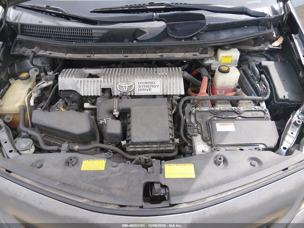 2014 Toyota Prius V Five photo 10