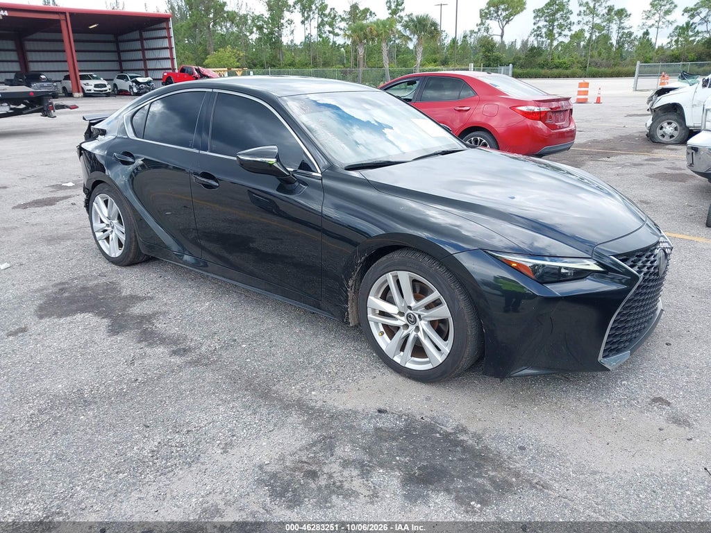LEXUS IS 300 2022