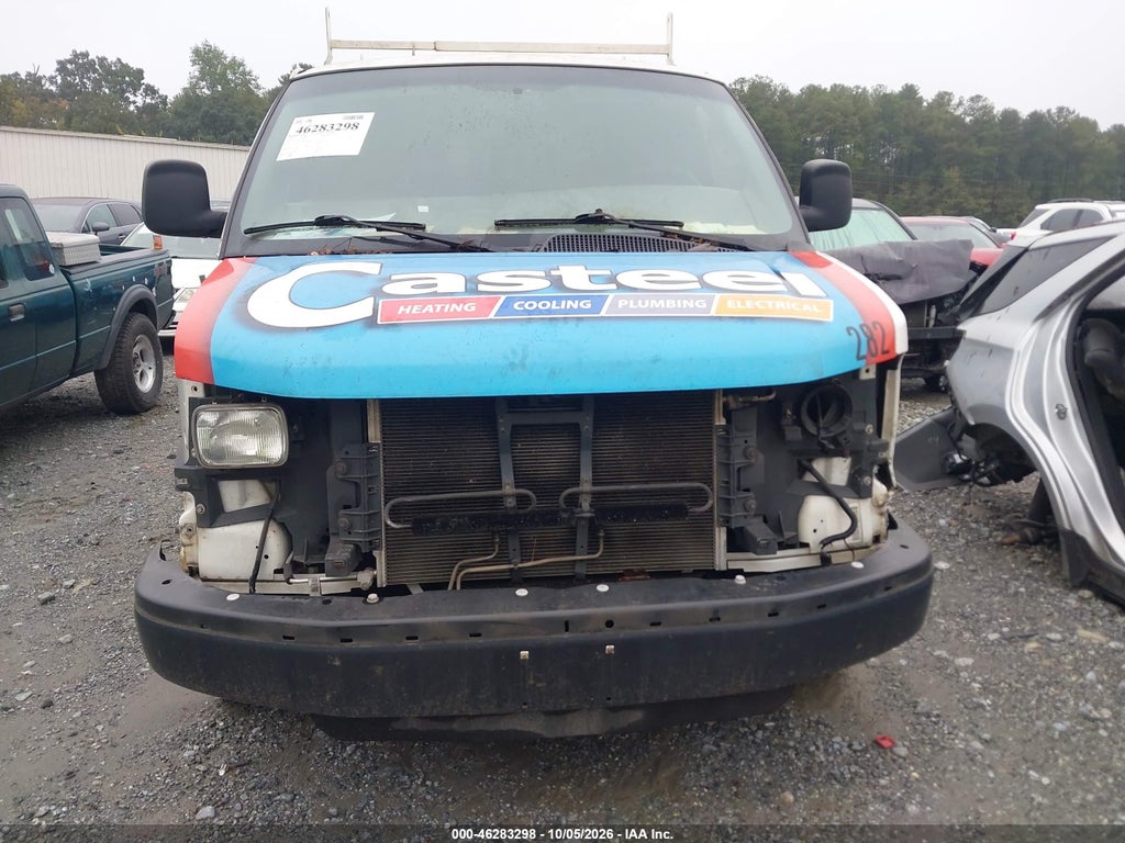 2016 GMC Savana 2500 Work Van photo 6