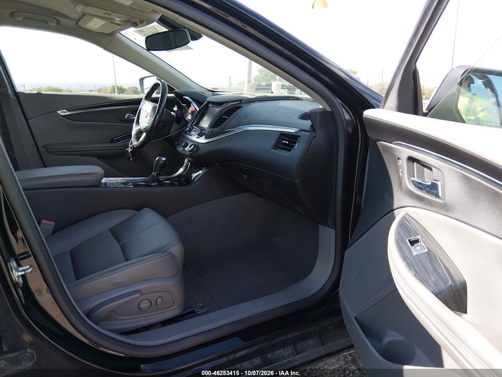 2018 Chevrolet Impala 1LT photo 5