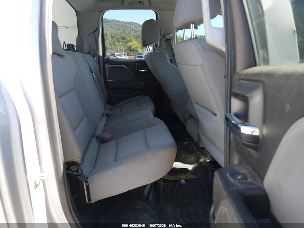 2016 Chevrolet Silverado 1500 Custom photo 8