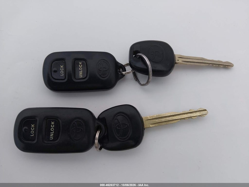 2007 Toyota Corolla LE photo 11
