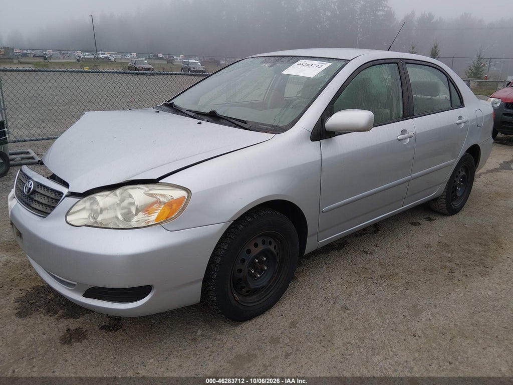 2007 Toyota Corolla LE photo 2