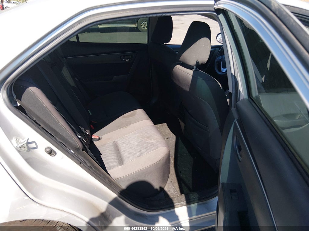 2017 Toyota Corolla LE photo 8