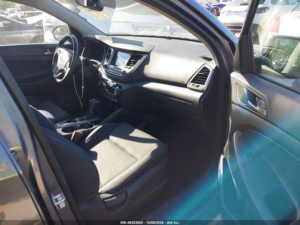 2018 Hyundai Tucson Value photo 5