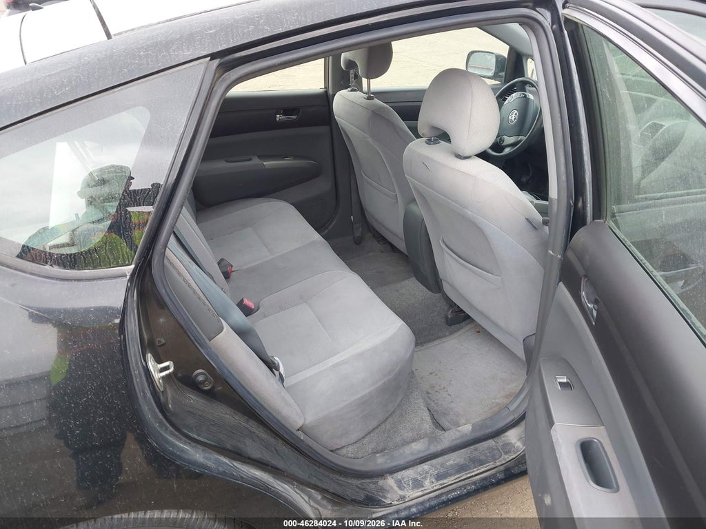 2004 Toyota Prius photo 8