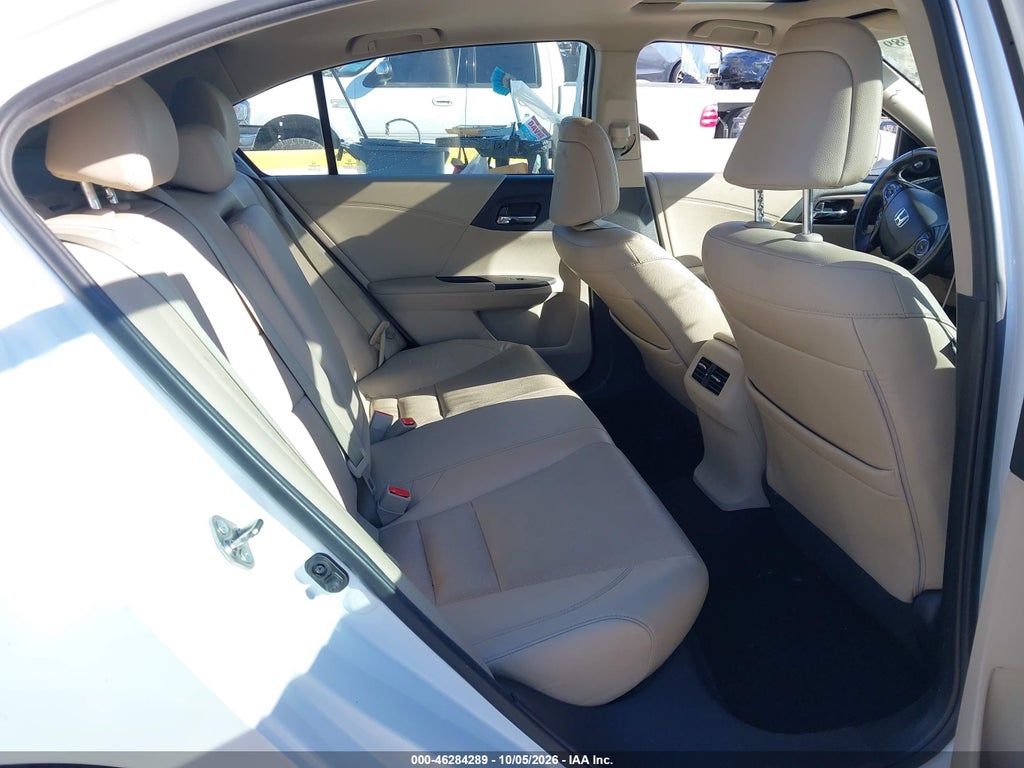 2016 Honda Accord EX-L photo 8