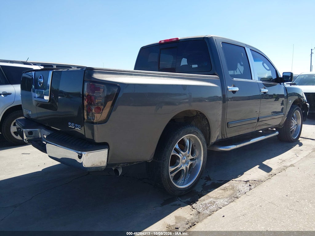 2004 Nissan Titan SE photo 4