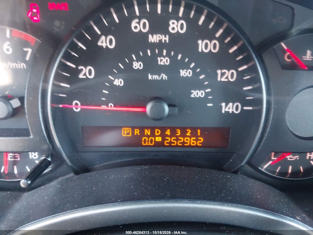 2004 Nissan Titan SE photo 7