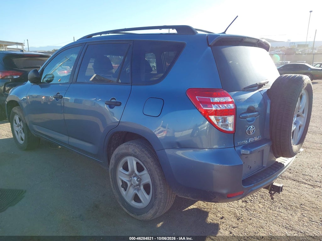 2009 Toyota RAV4 photo 3