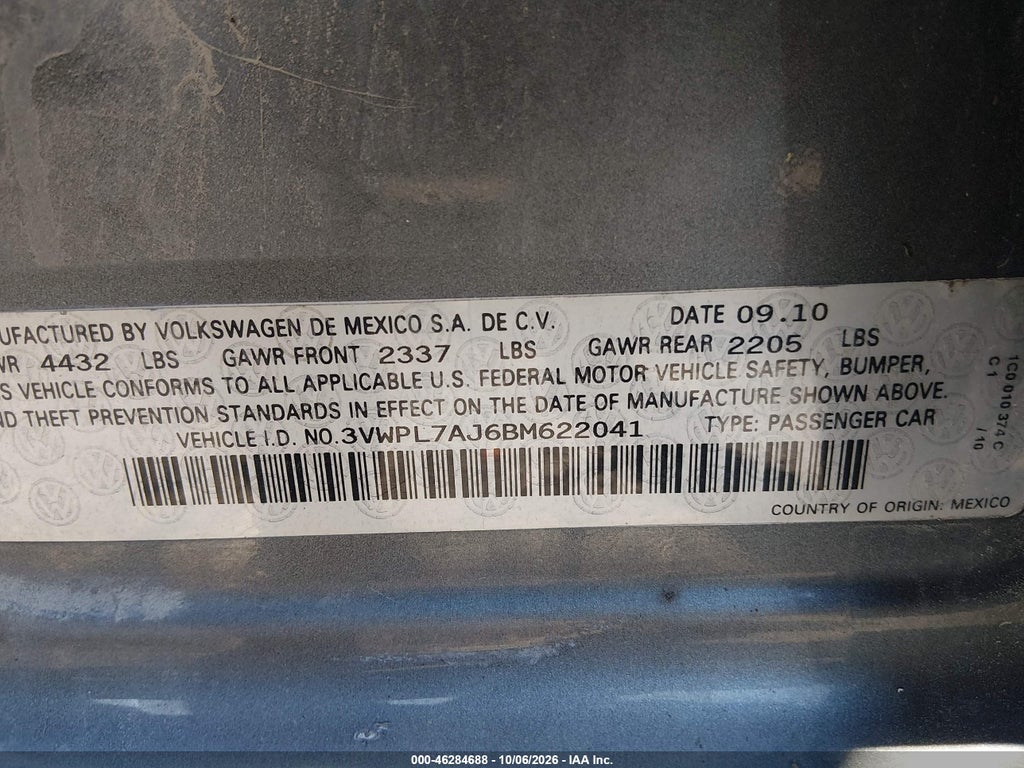 2011 Volkswagen Jetta Sportwagen 2.0L TDI photo 9
