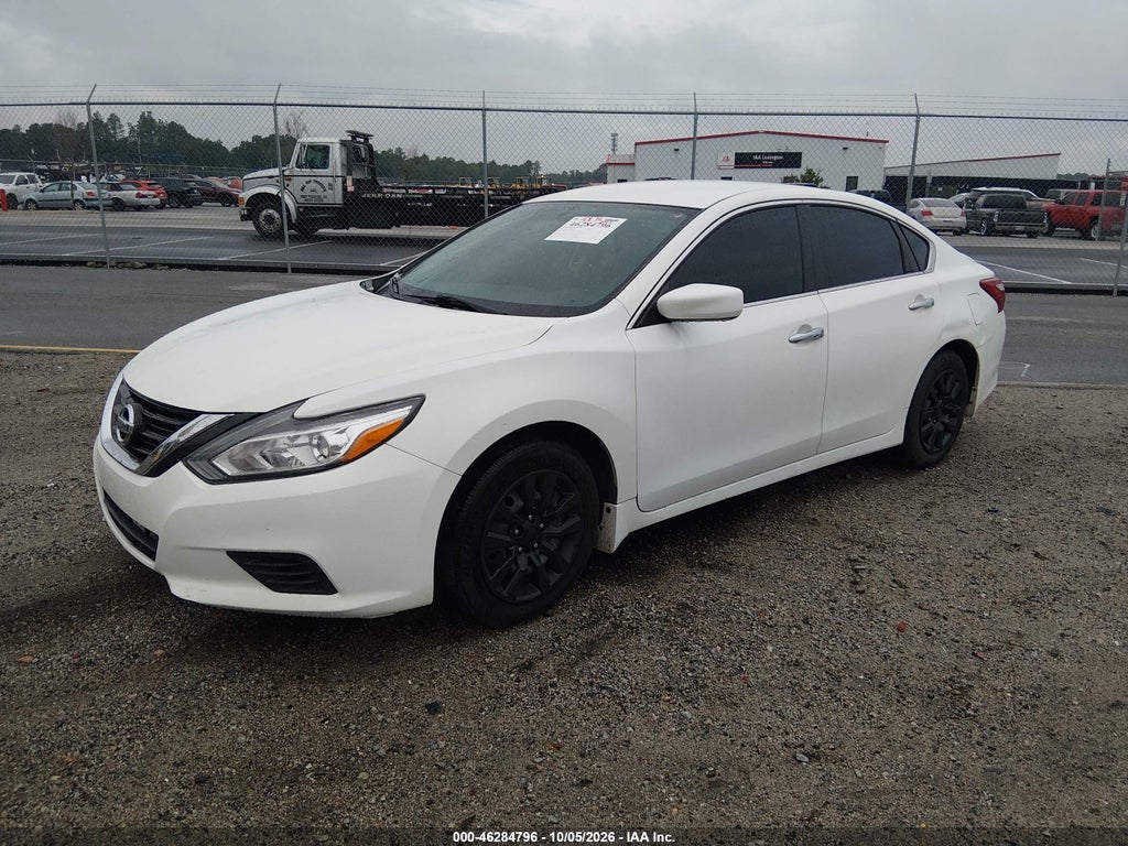 2017 Nissan Altima 2.5 S photo 2