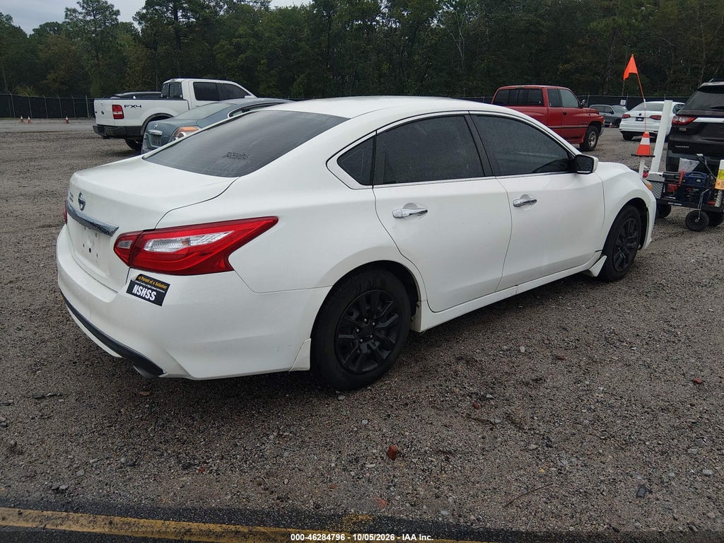 2017 Nissan Altima 2.5 S photo 4
