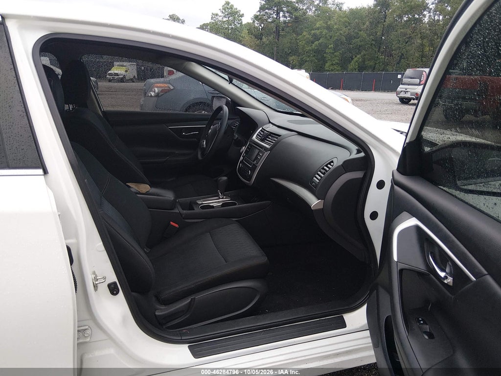 2017 Nissan Altima 2.5 S photo 5