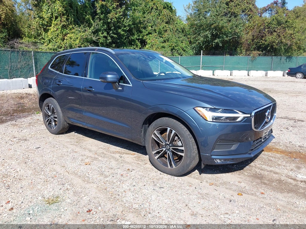 2021 Volvo XC60 T6 Momentum photo 1