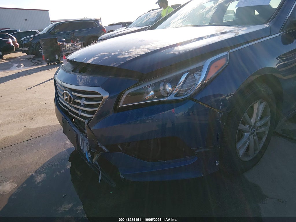 2015 Hyundai Sonata SE photo 6