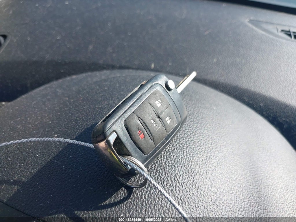 2016 Chevrolet Cruze Limited 2LT Auto photo 11