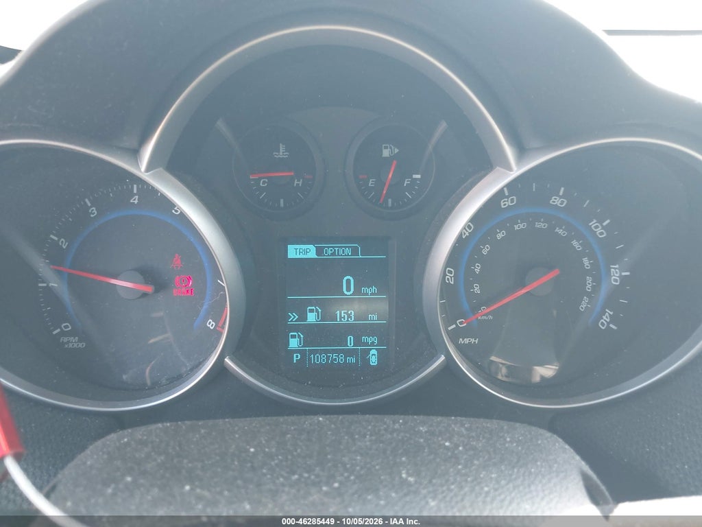 2016 Chevrolet Cruze Limited 2LT Auto photo 7