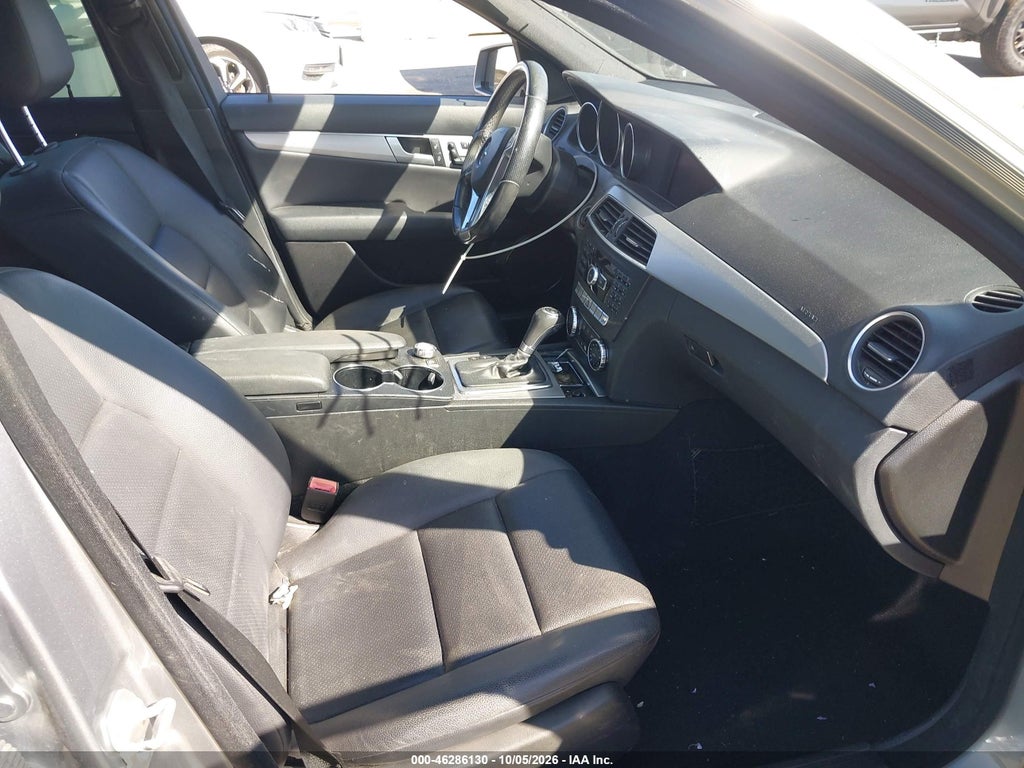 2013 Mercedes-Benz C 250 Sport photo 5