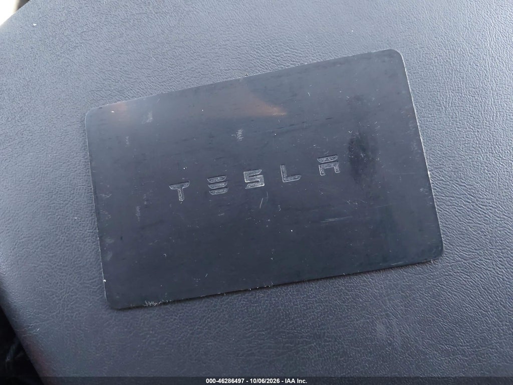 2019 Tesla Model 3 Long Range/MID Range/Standard Range Plus photo 11