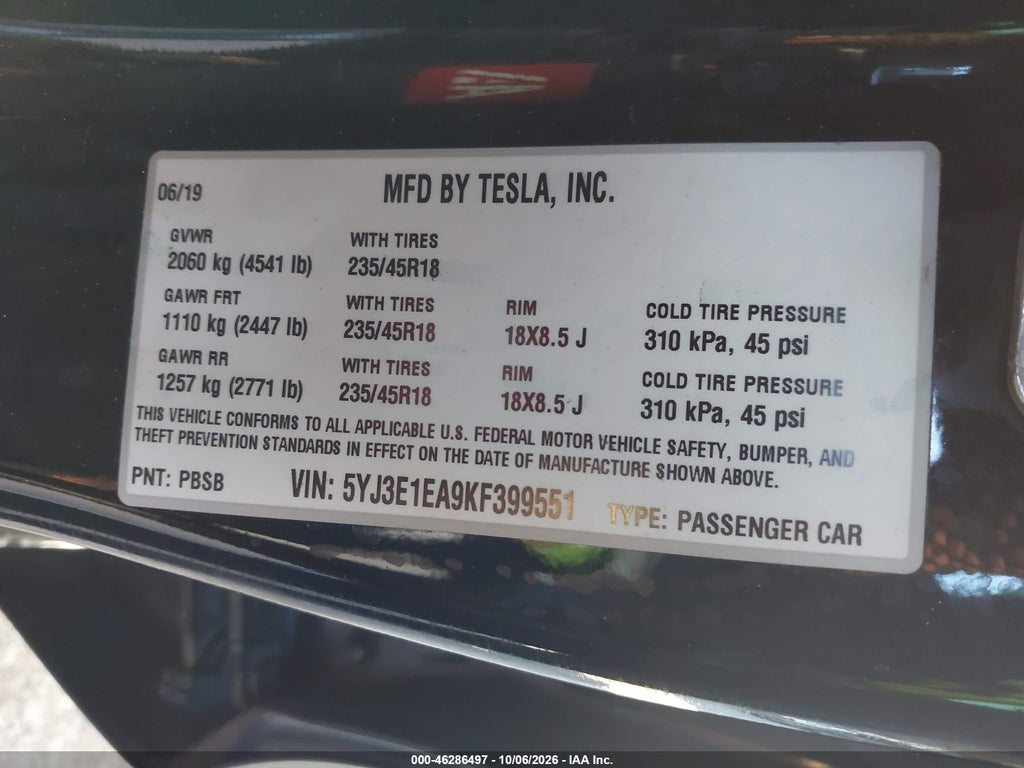 2019 Tesla Model 3 Long Range/MID Range/Standard Range Plus photo 9