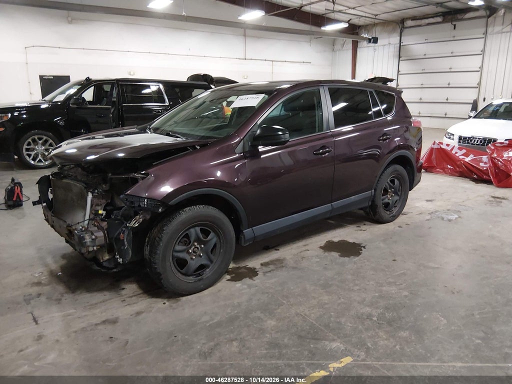 2018 Toyota RAV4 LE photo 2