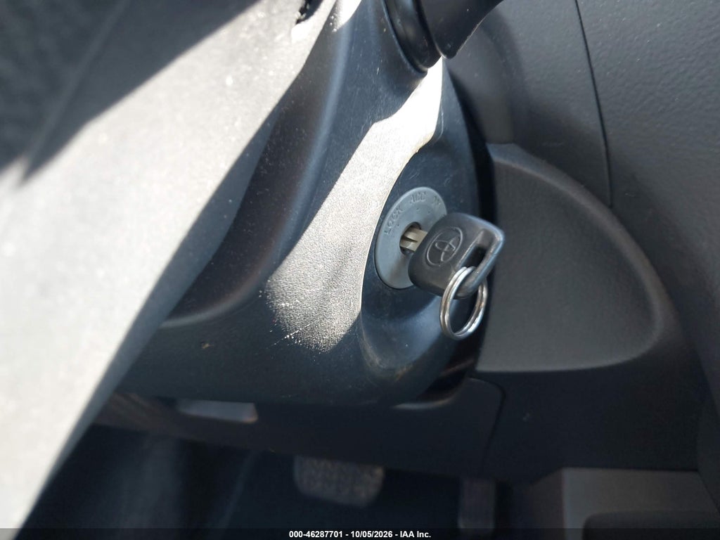 2009 Toyota Yaris photo 11