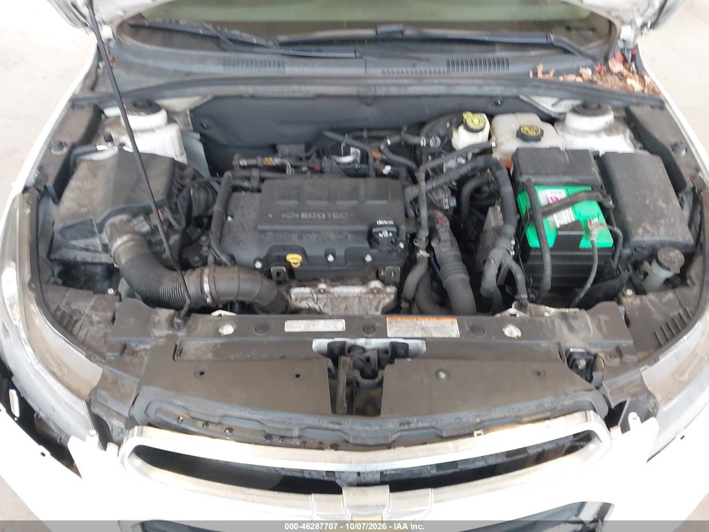 2015 Chevrolet Cruze 1LT Auto photo 10