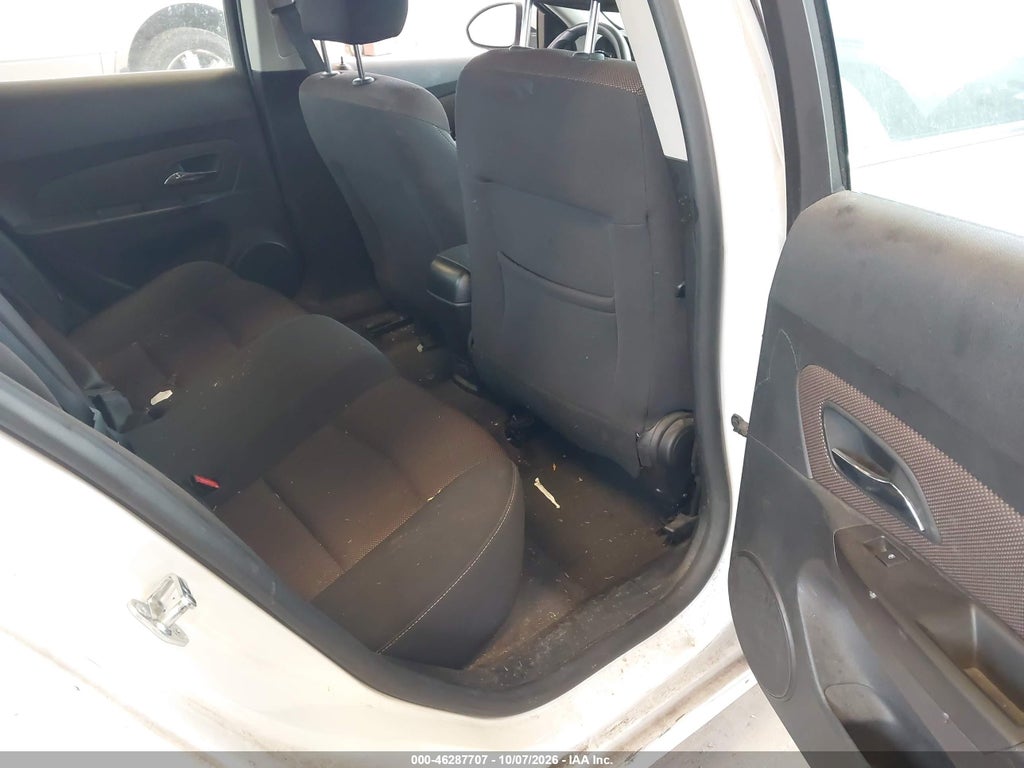 2015 Chevrolet Cruze 1LT Auto photo 8